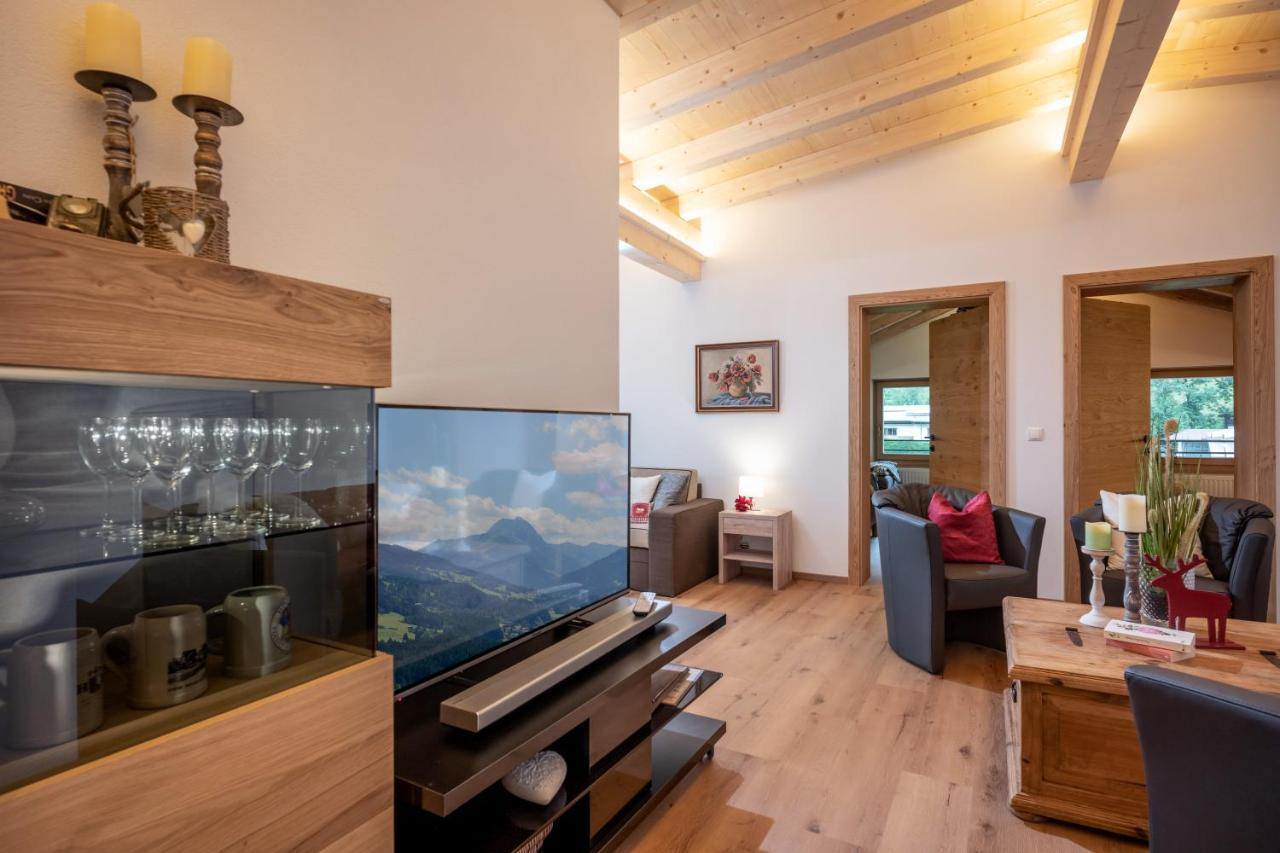 Marias Alpen Apartment By Alpine Host Helpers Brixen im Thale Extérieur photo